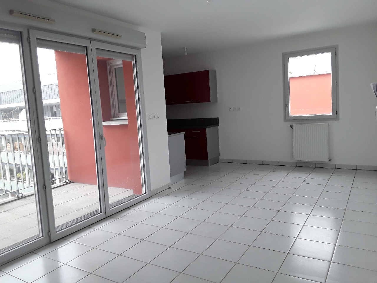 APPARTEMENT A Louer 31300 486 / 803