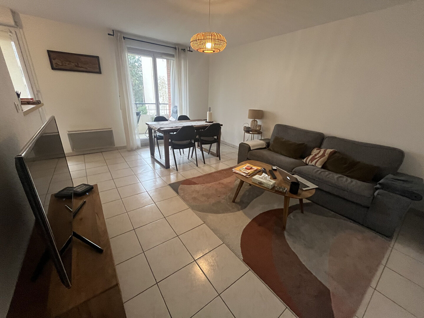 BLAGNAC PROX PLACE REVOLUTION T3 de 61 m2 avec terrasse et parking