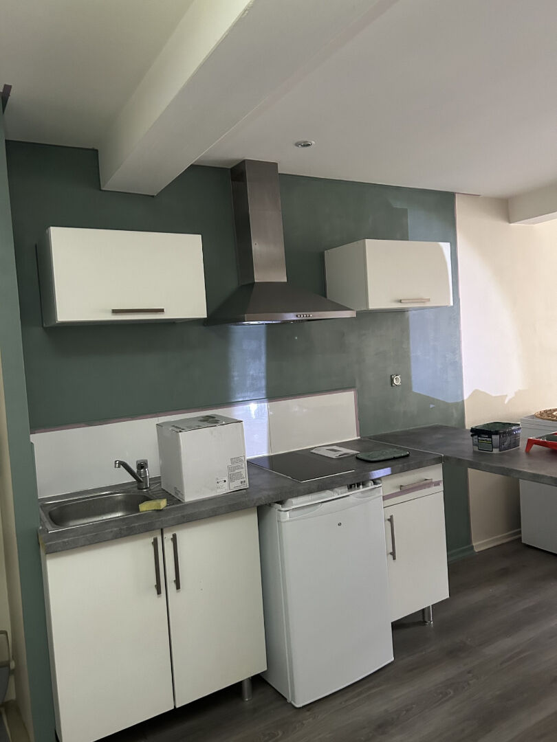 TOULOUSE ESQUIROL Studio meublé de 32 m2