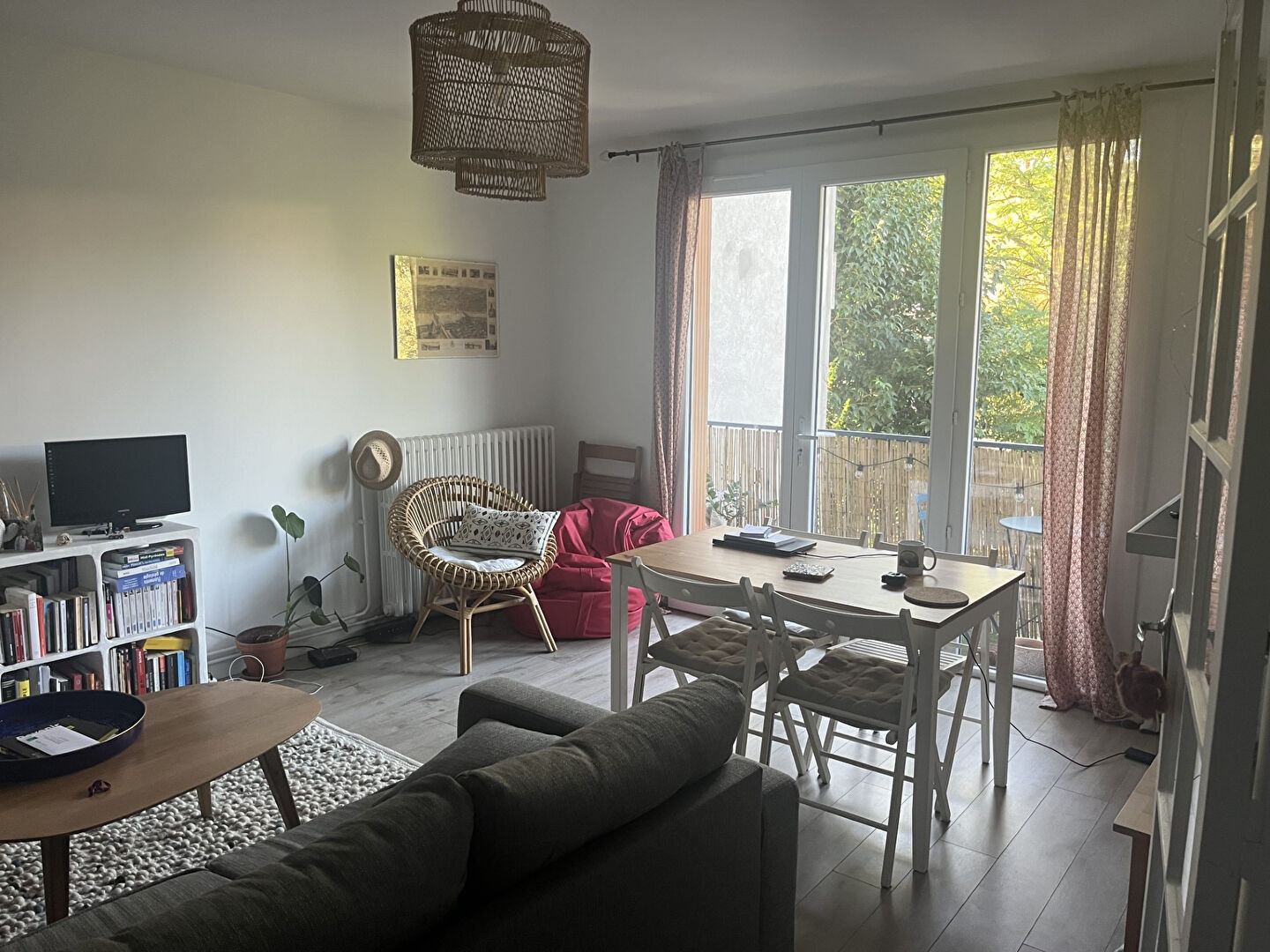 COTE PAVEE-JEAN-RIEUX- RUE SIROL T2  meublé de 51 m2 avec parking