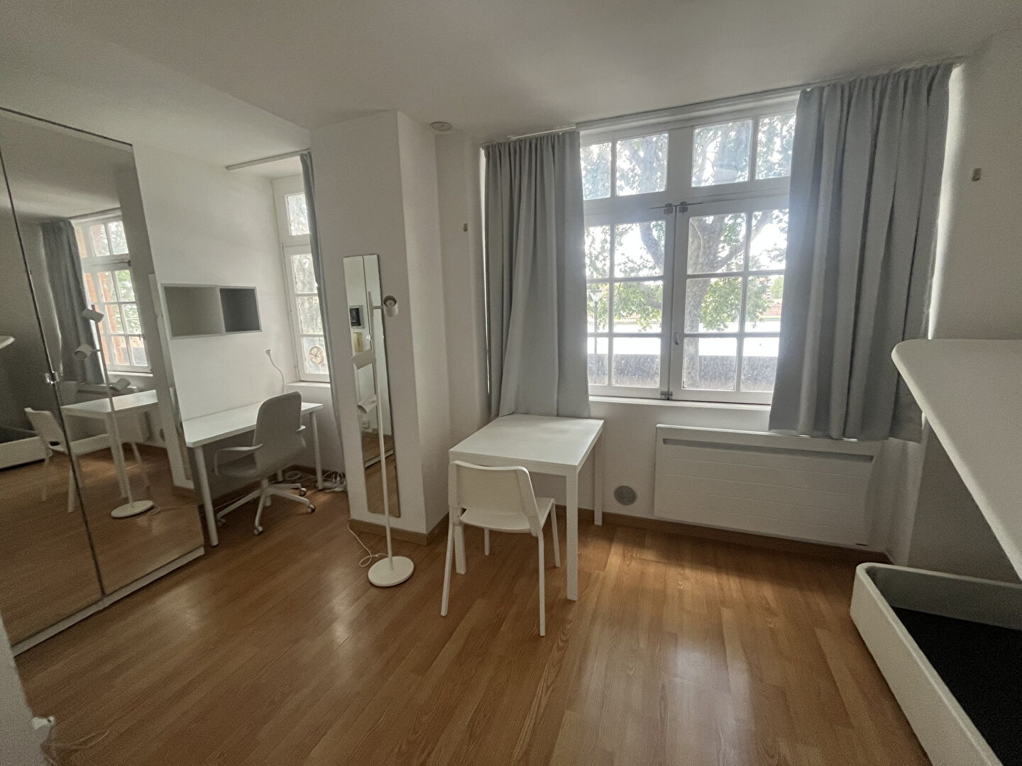 DAURADE SAINT PIERRE Studio meublé avec cellier
