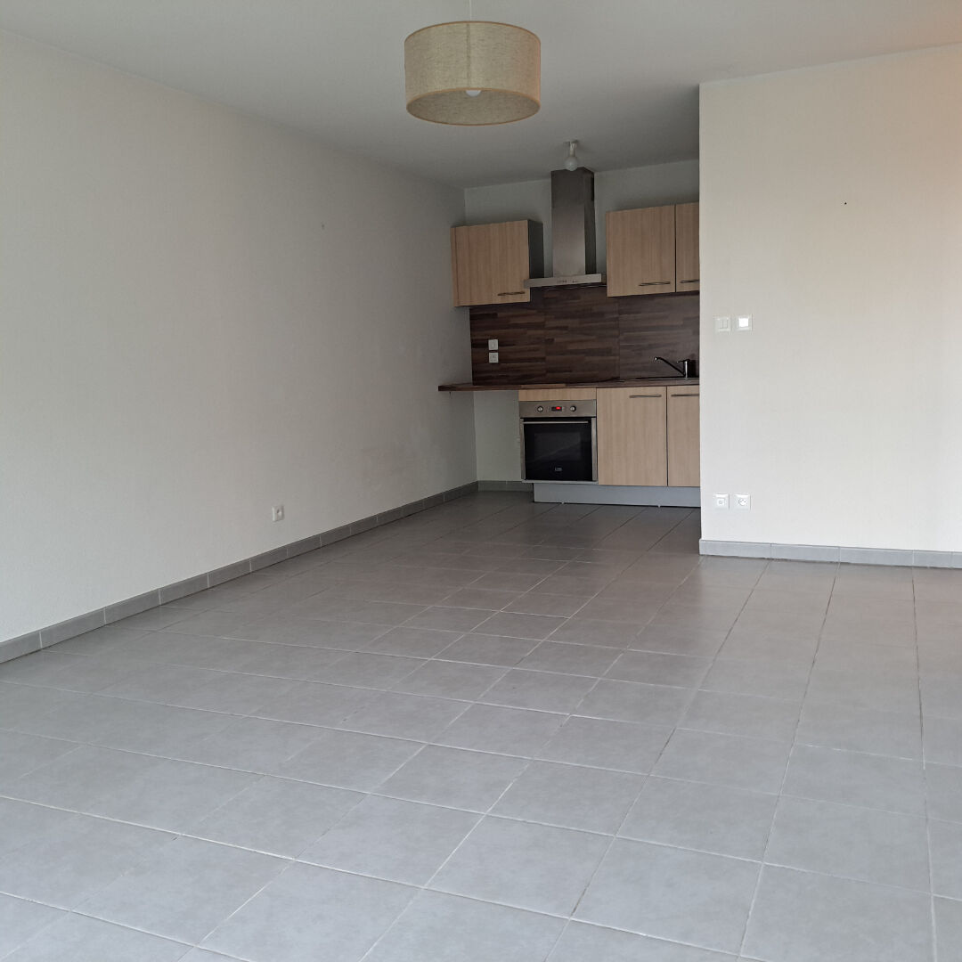 Appartement  T2 SEILH